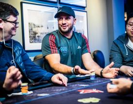 888poker conversa com o Grinder